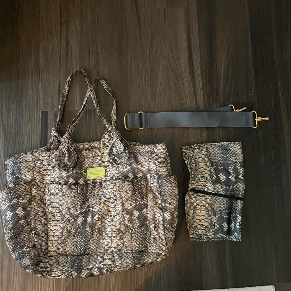 Marc Jacobs Eliza python diaper/work bag